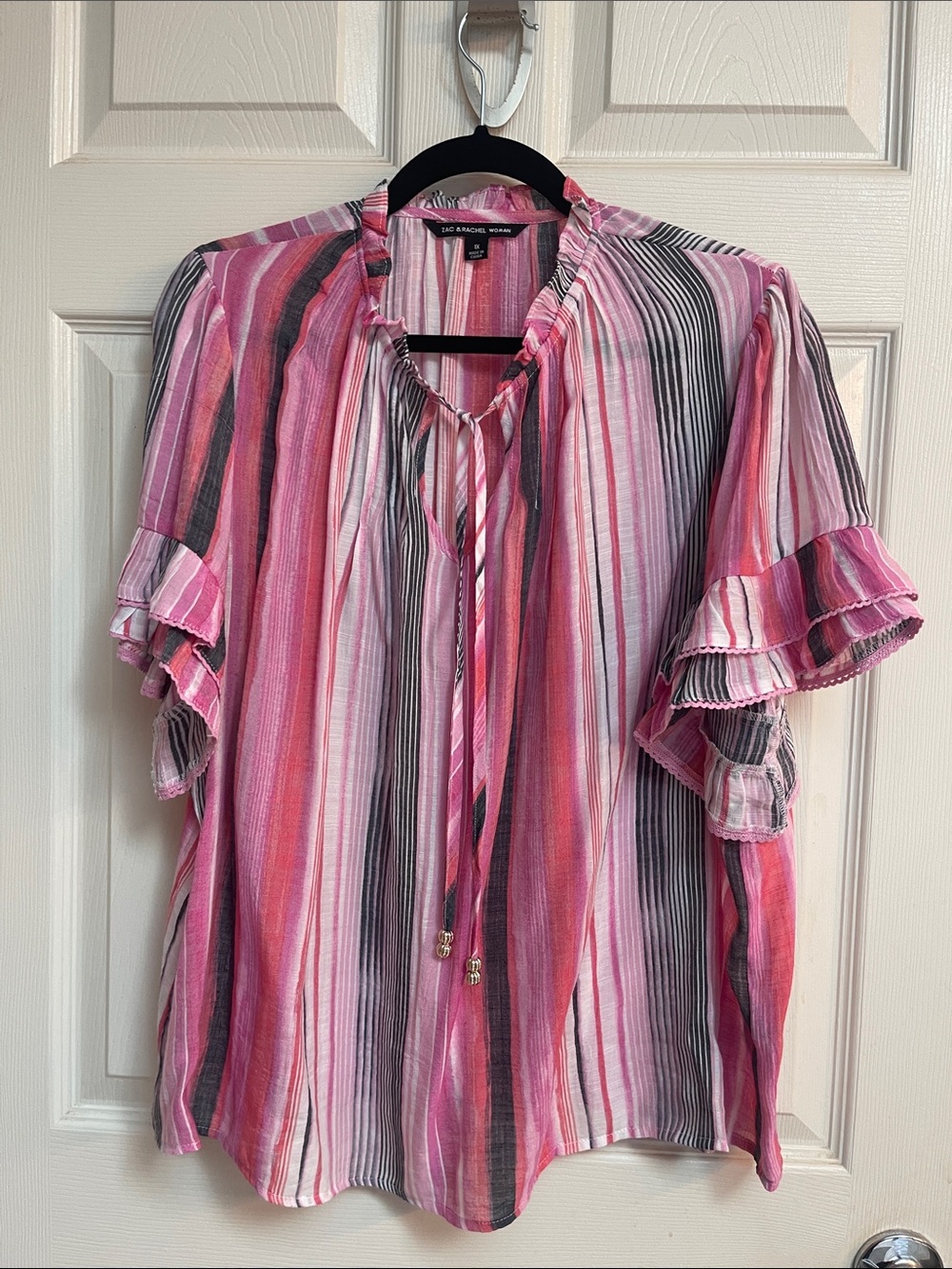 Zac & Rachel Woman Pink and Gray Striped Ruffle Sleeve Blouse NWOT